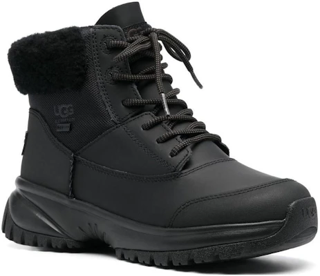 UGG 皮革 舒適簡約 短靴 女款 黑色 Order UGG 皮革 舒適簡約 短靴 女款 黑色