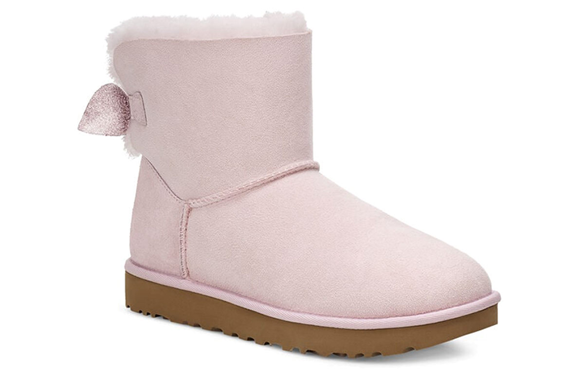Lookbook (W) UGG 미니 보우 부츠 '핑크 스노우' (UGG Mini Bow Boots 'Pink Snow') 1103529-SLPN