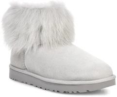Lookbook UGG 迷你托斯卡納毛邊雪地靴 女款 白色