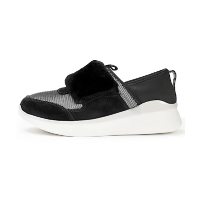 (W) UGG Platform 'Cozy Warm Black'