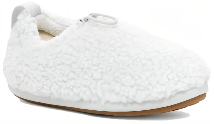 (W) UGG Plushy Hausschuhe ''Glacier Grey''. 1143952-GCGR Lookbook (W) UGG Plushy Hausschuhe ''Glacier Grey''. 1143952-GCGR