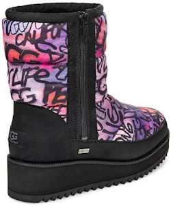 (W) UGG Ridge Grafiti Ungu Hitam 1105715-MULT Shop (W) UGG Ridge Grafiti Ungu Hitam 1105715-MULT