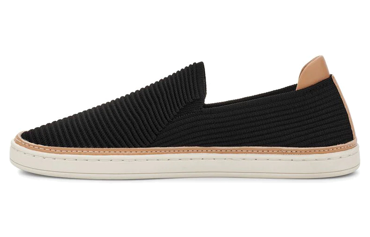 (Women) UGG Sammy 'Black' 1112259-BRKT