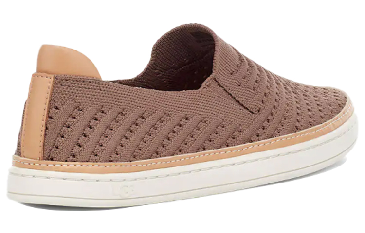 Shop (W) UGG Sammy Chevron Sneaker ''Bruin'' 1102560-CRBO