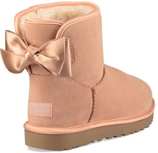 (W) UGG Satin Bow Mini 'Coral' - Kasut Bot Satin dengan Riben 'Coral'. 1098081-SNTN Lookbook (W) UGG Satin Bow Mini 'Coral' - Kasut Bot Satin dengan Riben 'Coral'. 1098081-SNTN