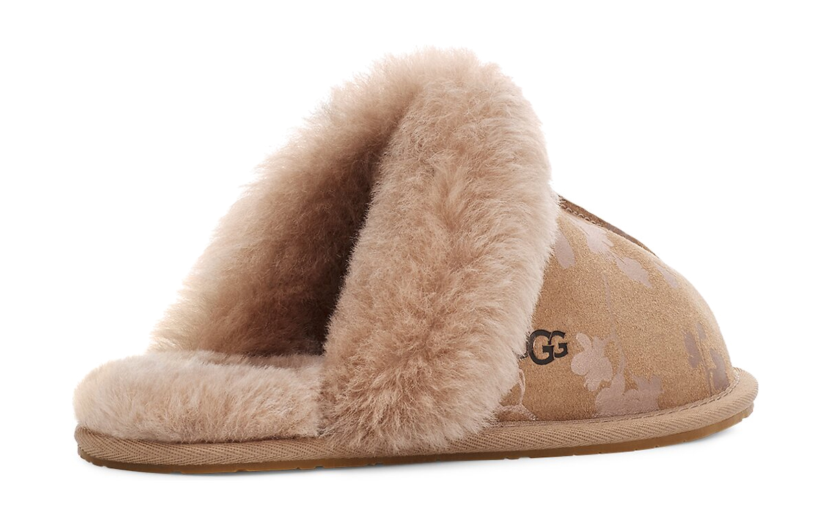 Purchase (Women) UGG Scuffette II 'Chestnut Floral Foil' 1119510-AMP