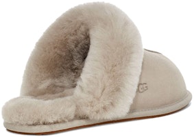 (W) Sandal UGG Scuffette II Kambing Pria/Wanita 1106872-GOA Shop (W) Sandal UGG Scuffette II Kambing Pria/Wanita 1106872-GOA