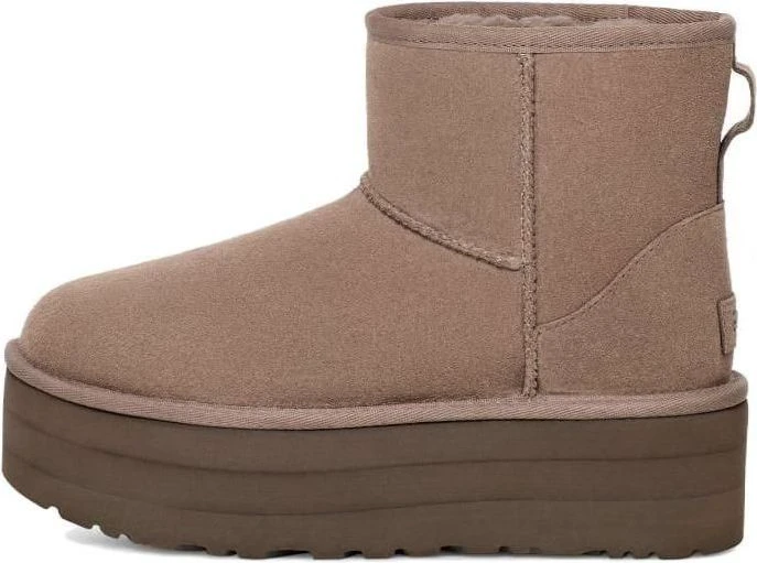 women-ugg-short-boot-classic-chestnut-1134991-skp