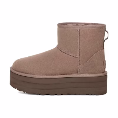 (W) UGG Short Boot 'Classic Chestnut'