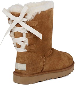 (W) UGG ショートムートンブーツ (ブラウン) 1110706-CHE Shop (W) UGG ショートムートンブーツ (ブラウン) 1110706-CHE