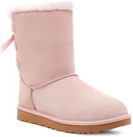 Lookbook UGG 短蝴蝶結靴 女款 水晶粉