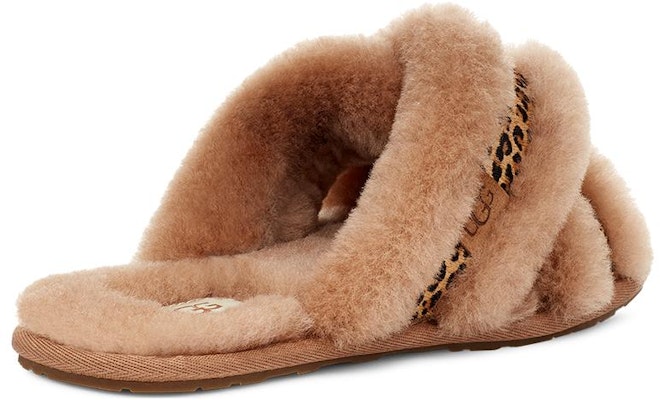 (W) Sandal Silang UGG 'Chestnut' 1151832-CHE Purchase (W) Sandal Silang UGG 'Chestnut' 1151832-CHE