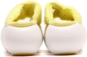 (W) UGG Sandal 'Keselesaan Ringkas Kuning' 1138178-SYYL Lookbook (W) UGG Sandal 'Keselesaan Ringkas Kuning' 1138178-SYYL