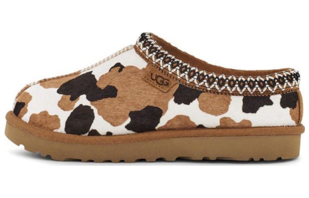 (W) UGG Tasman Slipper Cow Print Chestnut