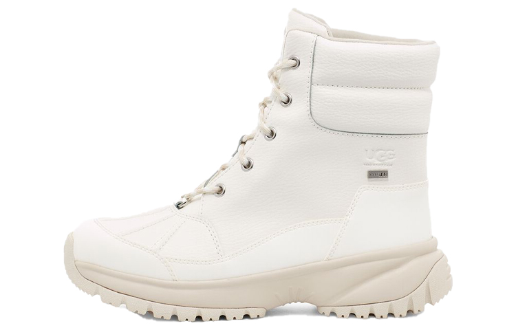 (Women) UGG UGGDakota Slipper 'Chestnut' 1112330-WHT