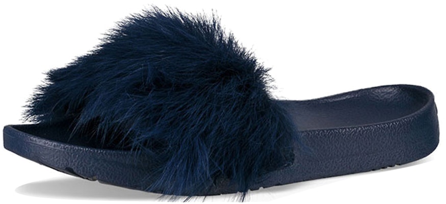(Women) UGG W Royale 'Navy' 1018875-NAVY Lookbook (Women) UGG W Royale 'Navy' 1018875-NAVY