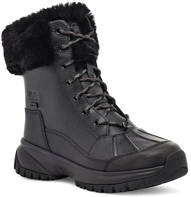 (W) UGG Yose Fluff 黑色雪地靴 1112328-BLK Lookbook (W) UGG Yose Fluff 黑色雪地靴 1112328-BLK