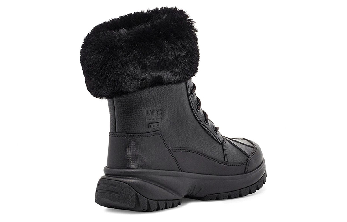 Shop (W) UGG Yose Fluff 黑色雪地靴 1112328-BLK