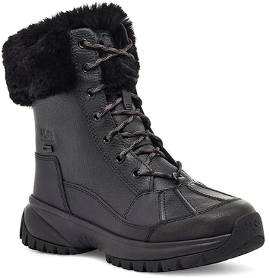 (Women) UGG Yose Fluff Snow Boots Black 1112328-BLK Lookbook (Women) UGG Yose Fluff Snow Boots Black 1112328-BLK