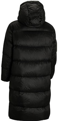 (W) Under Armour Jaket Hitam Panjang Puffer dengan Logo - Pakaian Musim Dingin. 1373458-001 Lookbook (W) Under Armour Jaket Hitam Panjang Puffer dengan Logo - Pakaian Musim Dingin. 1373458-001