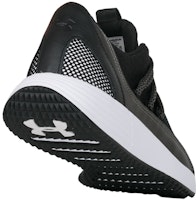 (W) Under Armour Breathe Lace Hitam 3019973-001 Lookbook (W) Under Armour Breathe Lace Hitam 3019973-001