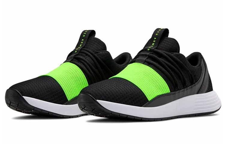 Lookbook (W) Under Armour Breathe Lace NM2 ''Zwart Groen Wit'' 3022163-001