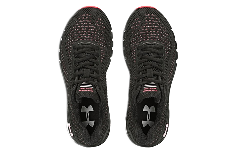 Lookbook (W) Under Armour Charged Skyline ''Schwarz'' 3023419-001