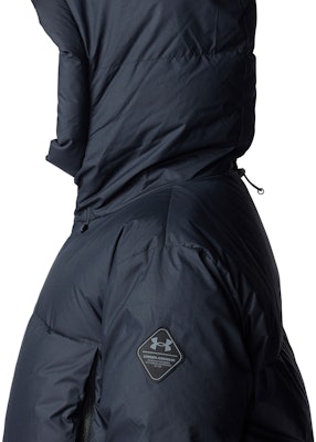 (W) Under Armour FW24 Limitless Jaket Panjang Hoodie Down Hitam. 1384649-001 Sizing (W) Under Armour FW24 Limitless Jaket Panjang Hoodie Down Hitam. 1384649-001