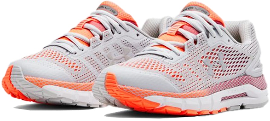 (W) UAホバーガーディアン グレー/オレンジ 3021243-104 Lookbook (W) UAホバーガーディアン グレー/オレンジ 3021243-104