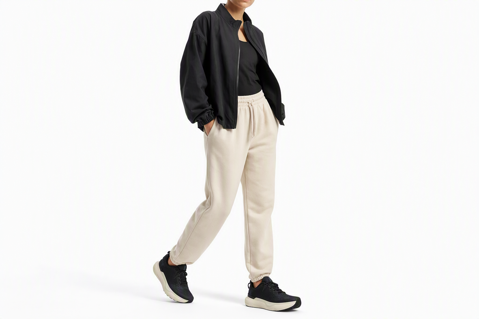 Order （女性）Under Armour HOVR Infinite Pro '黑色煙煤灰' 3027200-004