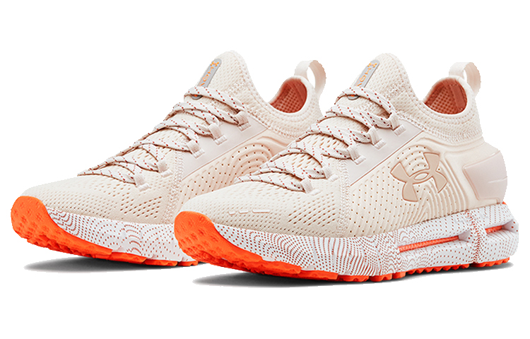 Lookbook Under Armour HOVR Phantom SE 智能 低筒 跑鞋 女款 粉色