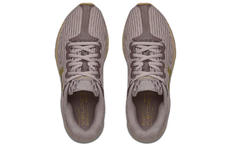 Lookbook (W) UAホバー ベロシティ3 パープル 3022599-500