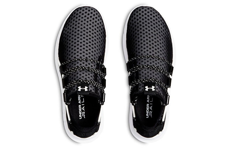 Shop (W) Under Armour Rail Fit ''Nero Basso'' 3020139-001