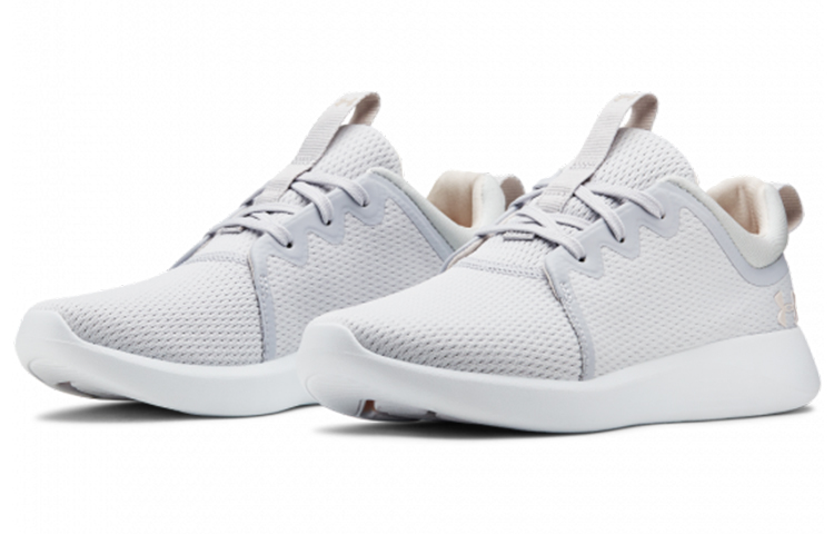 Lookbook (W) Under Armour Skylar NM Grau/Weiß 3022165-102