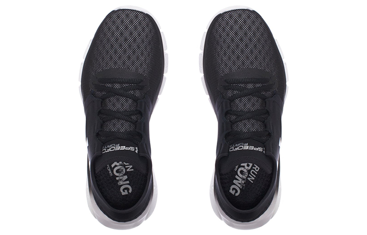 Lookbook (W) Under Armour SpeedForm Fortis 2.1 'Hitam Rendah' 1285492-002