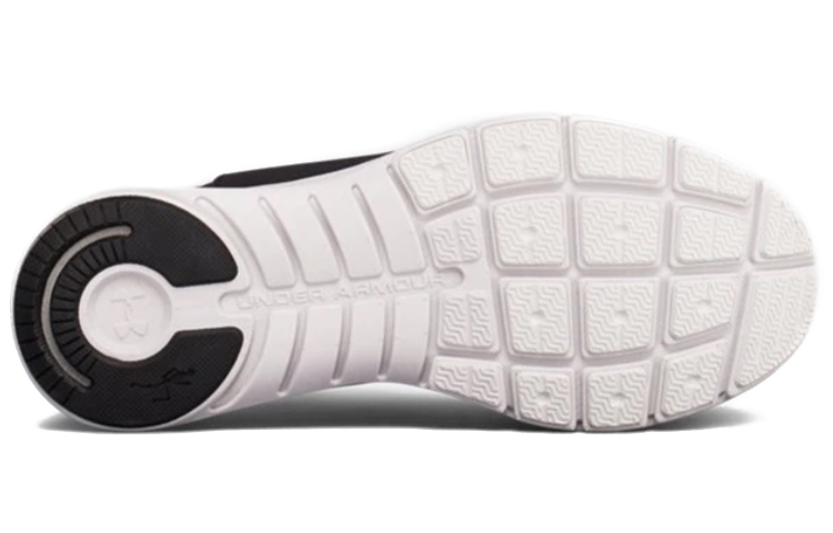 Shop Under Armour Threadborne Slingwrap 低筒 跑步鞋 女裝 黑色