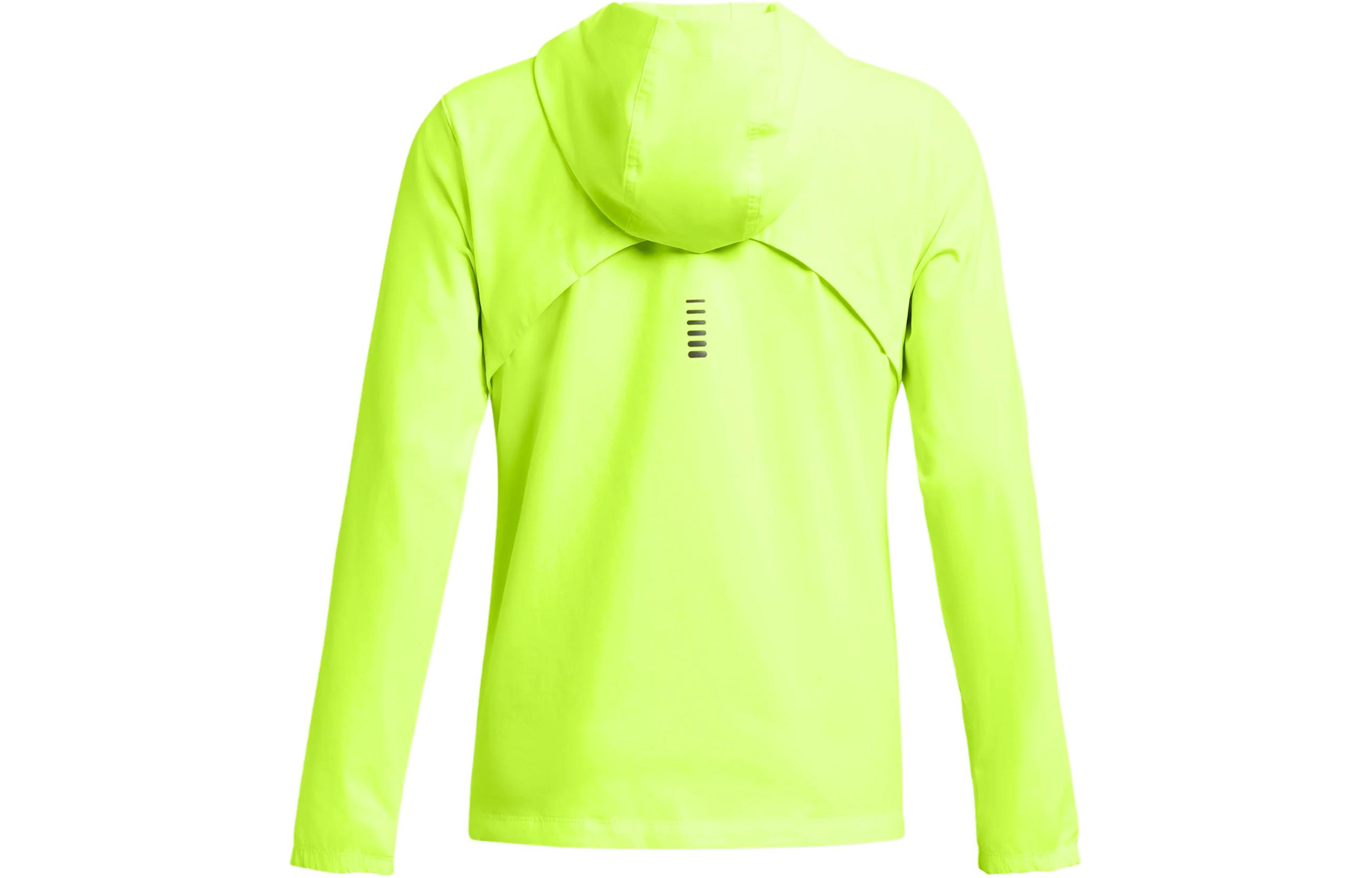 Lookbook (W) Chaqueta con capucha y cremallera Under Armour UA OutRun The Storm Amarillo Limón. 1377043-731