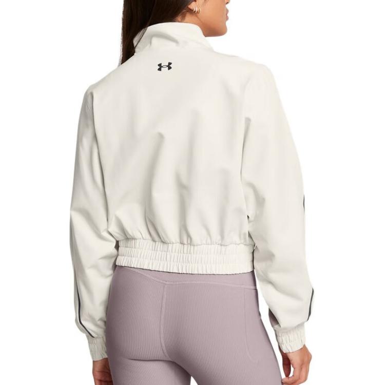 Shop (W) Under Armour Jaket Latihan Pendek Unstoppable Summit White 1386479-110
