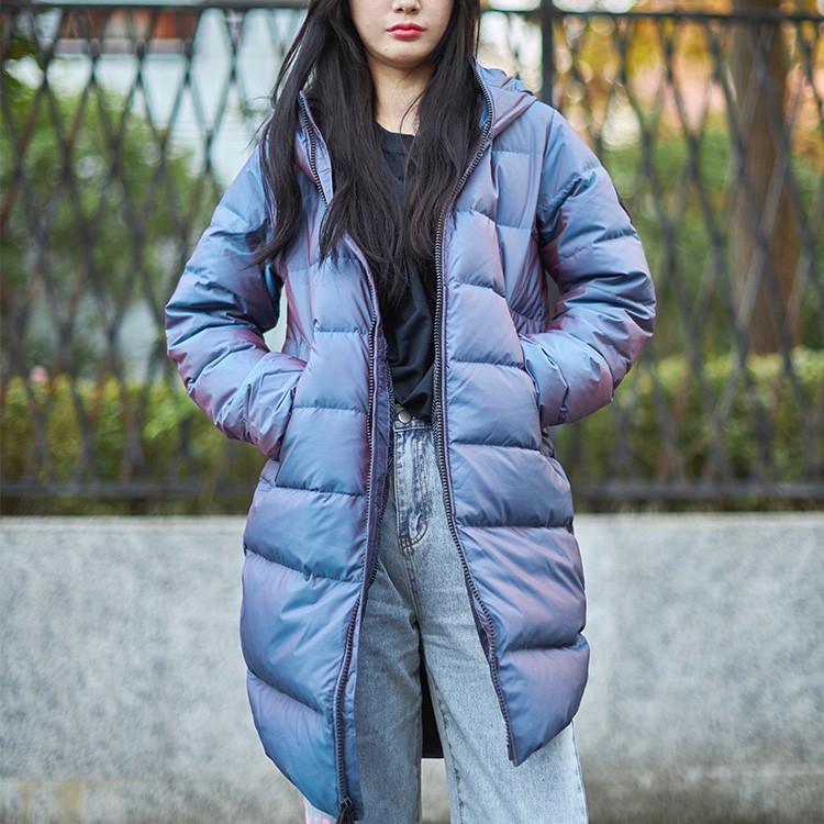 Purchase (W) Parka Impermeable Aislada con Capucha Under Armour - Azul Marino. 1365812-422