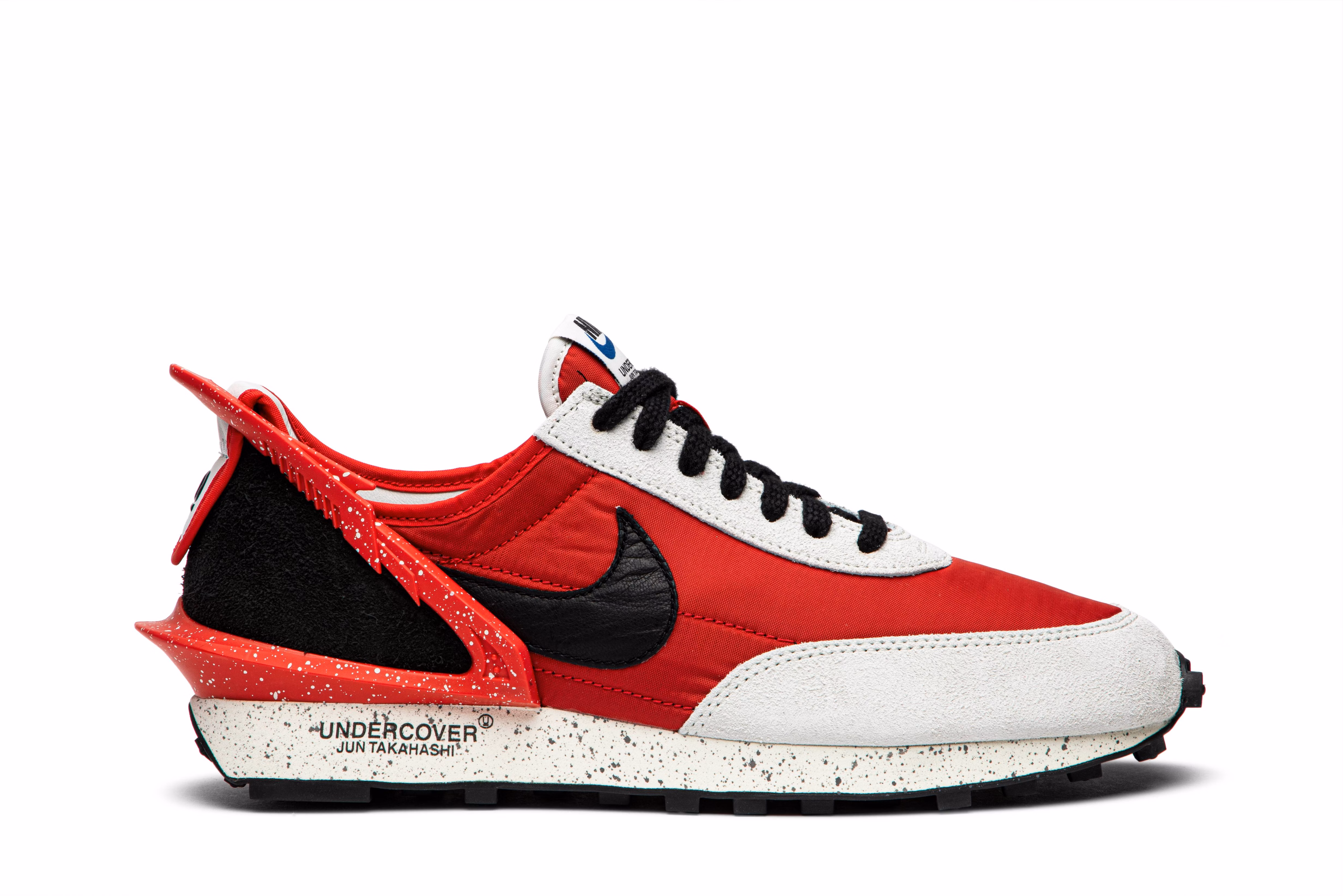 undercover-x-nike-daybreak-university-red-wmns