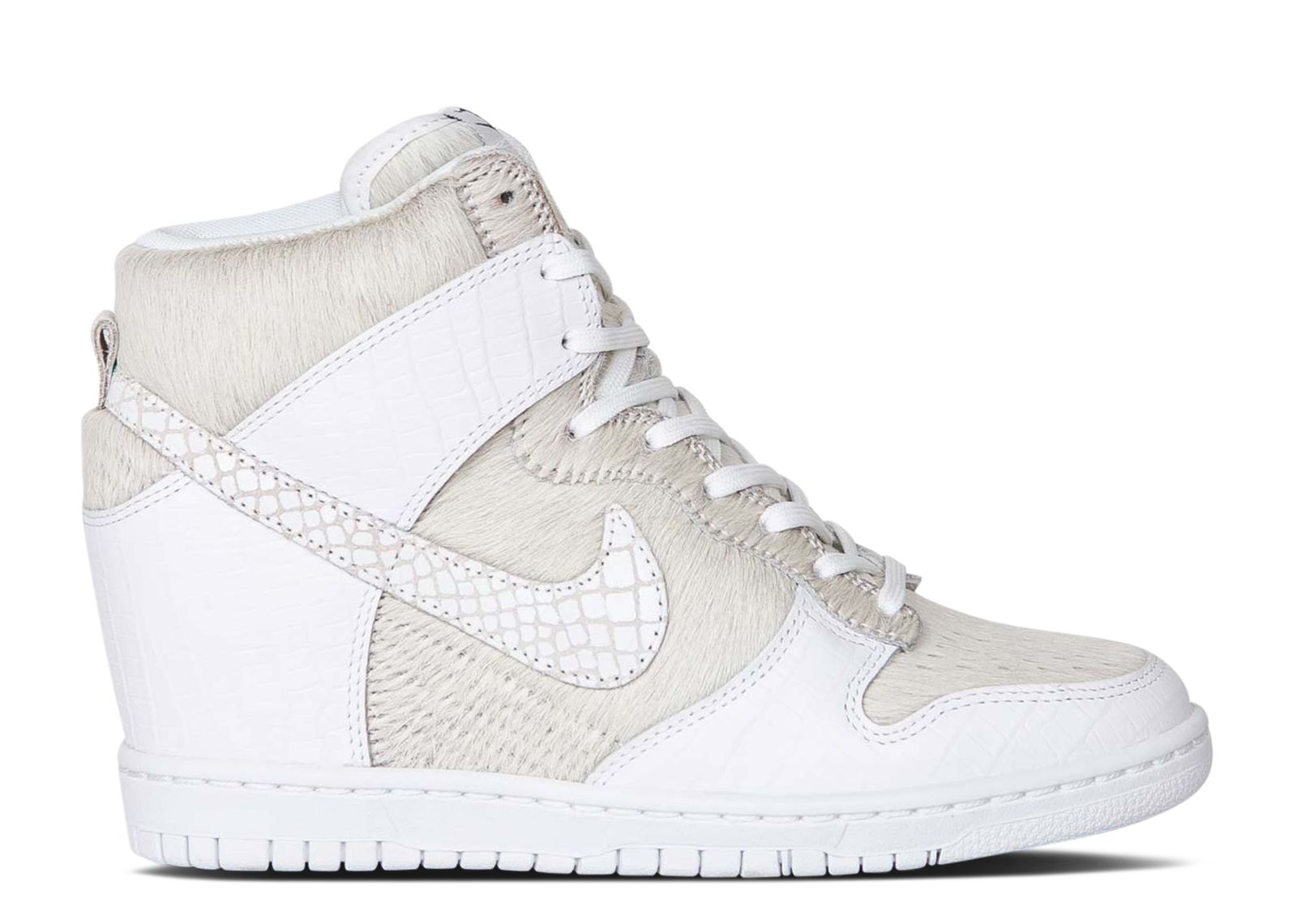 Buy (W) UNDERCOVER x Nike Dunk Sky High SP ''Bianco'' 717122-100