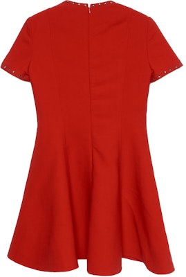 (W) Valentino Vestido Rojo SS22 Manga Corta con Detalles de Tachuelas. TB3VAQH54EJ157 Lookbook (W) Valentino Vestido Rojo SS22 Manga Corta con Detalles de Tachuelas. TB3VAQH54EJ157