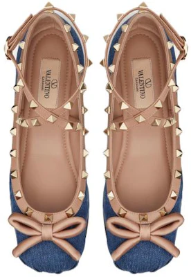 (W) Sepatu Kasual Valentino 'Nyaman Fashion Biru' 4W2S0HB6ZPAK0F Lookbook (W) Sepatu Kasual Valentino 'Nyaman Fashion Biru' 4W2S0HB6ZPAK0F