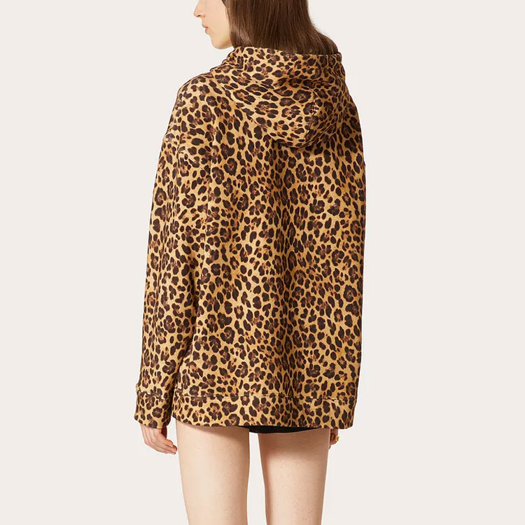 Shop (W) 발렌티노 FW21 레오파드 프린트 니트 후디 브라운 패션 스웨터. WB3MF12H6P2AN2