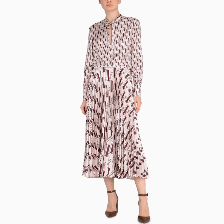 Lookbook (W) Falda Maxi Casual Plisada con Estampado Floral Multicolor Valentino FW21 Mujer. TB3RA5K454RP45