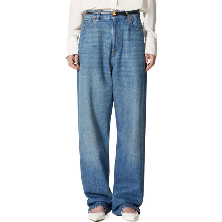 Lookbook (W) Valentino FW22 Jeans Azul Rectos Lavados Casual. BDD14V7MT-558