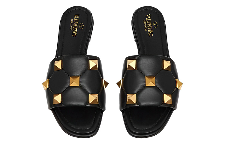 Lookbook (W) Valentino Garavani 'Selipar Flat Black Roman Stud' 1W2S0BK4ZCG0NO