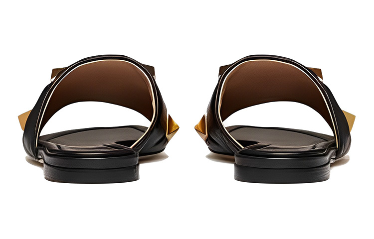 Shop (W) Valentino Garavani 'Selipar Flat Black Roman Stud' 1W2S0BK4ZCG0NO