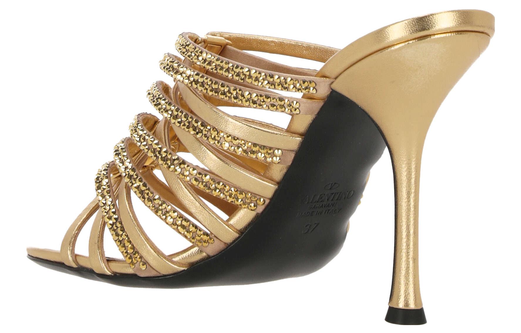Shop (W) Valentino Garavani 'Gold Stiletto Slide' - Selipar Tumit Tinggi Emas Valentino. 2W2S0GG1RIGV6N