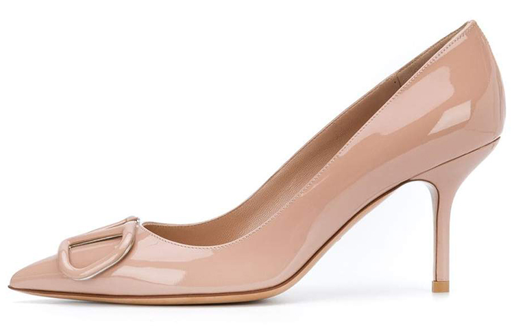 (W) Valentino Garavani 'Nude Pink'